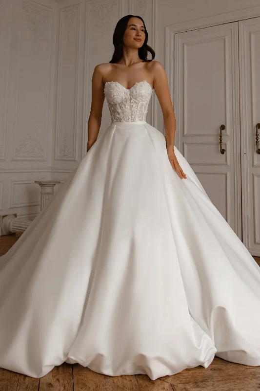 2 in 1 Wedding Dress Selkie with Detachable Skirt Sophia