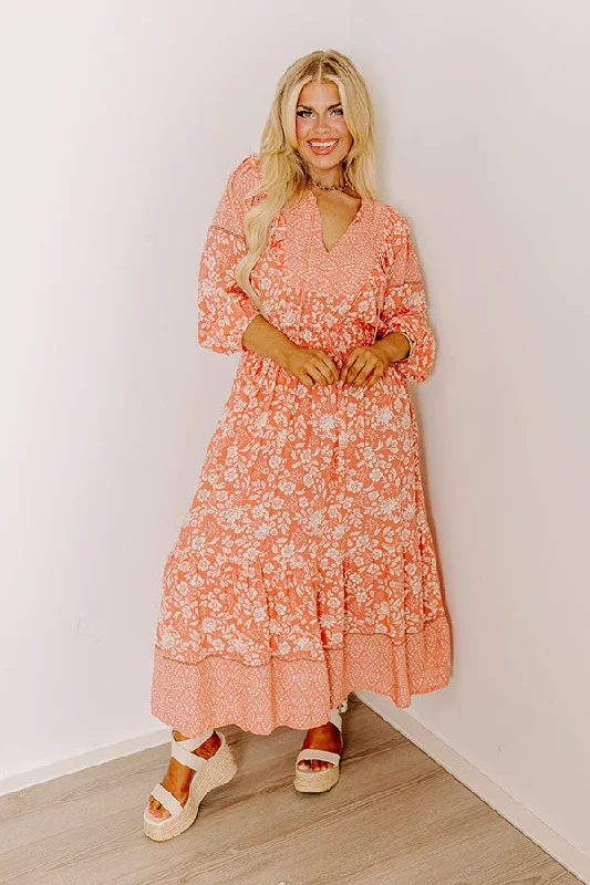 Farmers Market Meetup Floral Midi in Peach Curves