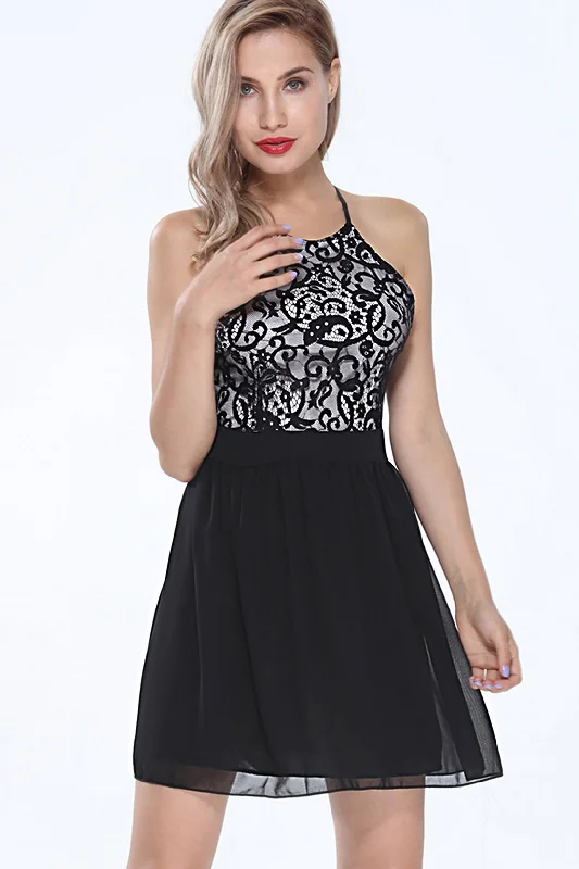 Wholesale Black Halter Neck Sleeveless Lace Mini Dresses