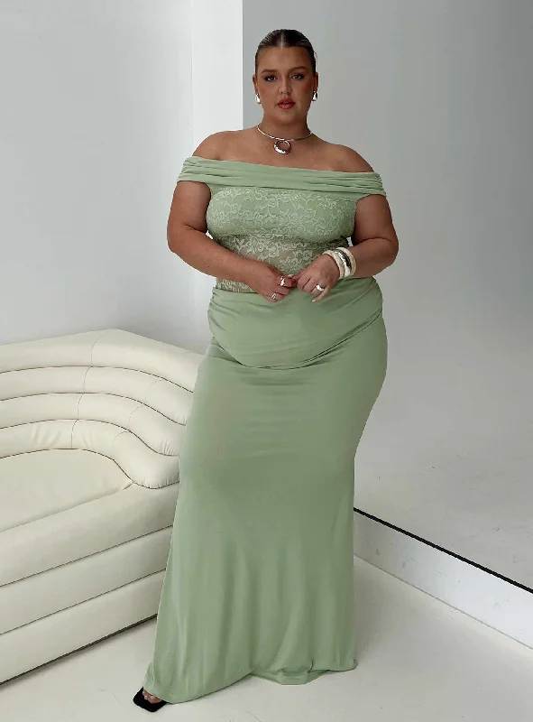 Gwendolen Off The Shoulder Maxi Dress Green Curve